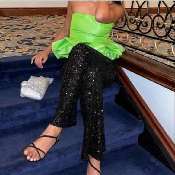 NWT ZARA LIMITED EDITION VOLUMINOUS TOP NEON GREEN XS BLOGGER’S FAVORITE - Picture 11 of 12